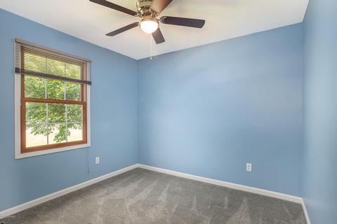 1068 S Peach Ct, Plainwell, MI 49080 photo 15