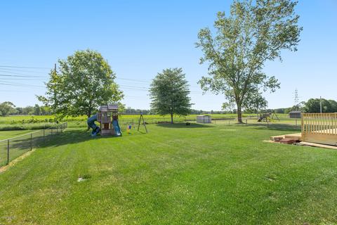1068 S Peach Ct, Plainwell, MI 49080 photo 38