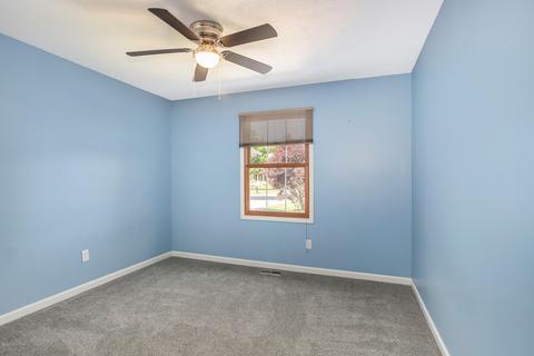 1068 S Peach Ct, Plainwell, MI 49080 photo 13