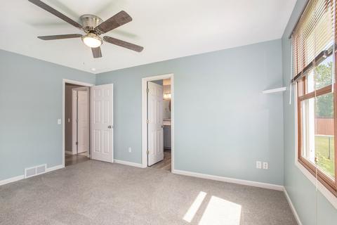 1068 S Peach Ct, Plainwell, MI 49080 photo 19