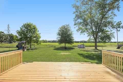 1068 S Peach Ct, Plainwell, MI 49080 photo 32