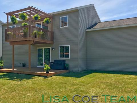 422 White Pine Ct, Belding, MI 48809 photo 4