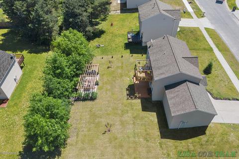 422 White Pine Ct, Belding, MI 48809 photo 49