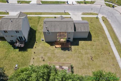 422 White Pine Ct, Belding, MI 48809 photo 51