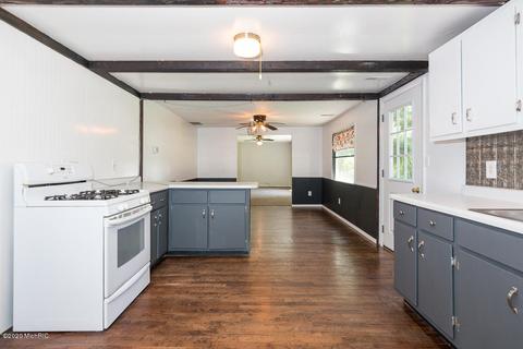 14410 Loveridge St, Marcellus, MI 49067 photo 7