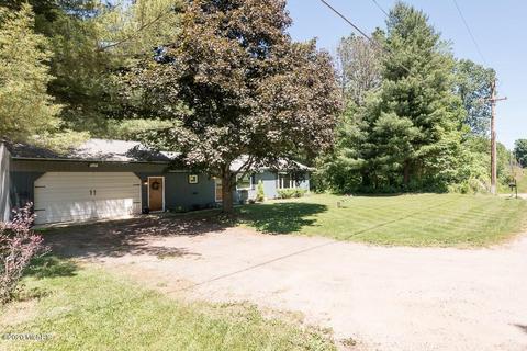 14410 Loveridge St, Marcellus, MI 49067 photo 4