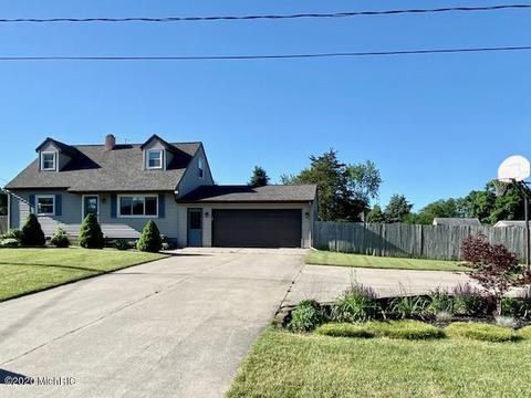 1712 Joan Ct, Dorr, MI 49323 photo 3