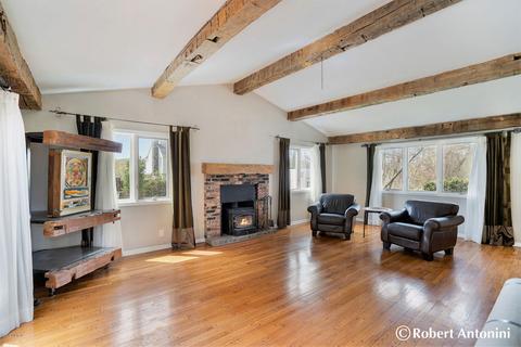 749 Grand River Dr NE, Ada, MI 49301 photo 31