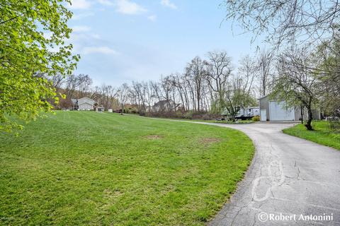 749 Grand River Dr NE, Ada, MI 49301 photo 4