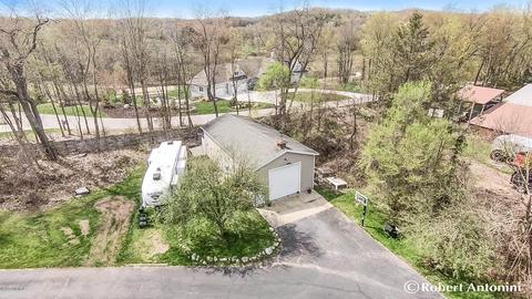 749 Grand River Dr NE, Ada, MI 49301 photo 23