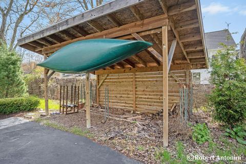 749 Grand River Dr NE, Ada, MI 49301 photo 24