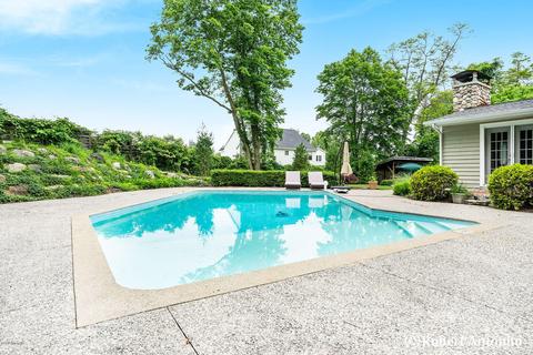 749 Grand River Dr NE, Ada, MI 49301 photo 13