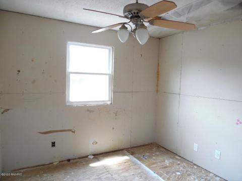 2912 S 3rd St, Niles, MI 49120 photo 15