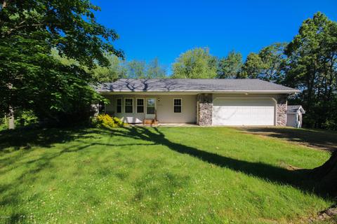 14058 Drummond Rd, Three Rivers, MI 49093 photo 1