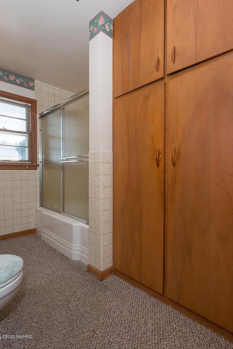 306 E Delaware St, Decatur, MI 49045 photo 17