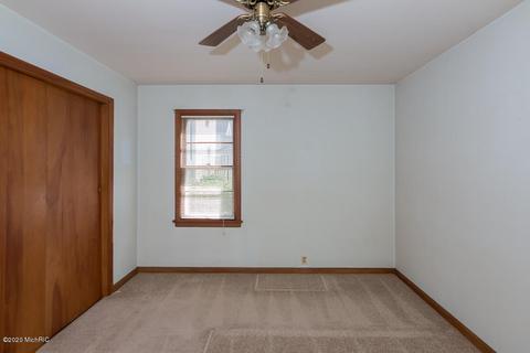 306 E Delaware St, Decatur, MI 49045 photo 11