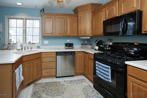 730 Gorham St, Marshall, MI 49068 photo 7