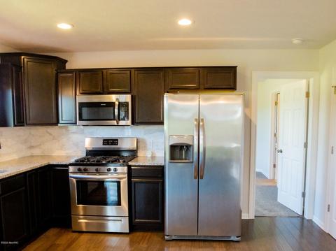 1508 8th St, Martin, MI 49070 photo 4