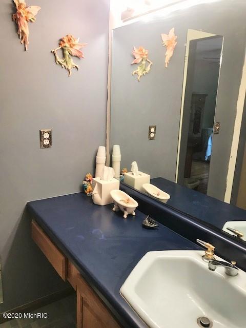 29139 76th St, Covert, MI 49043 photo 8