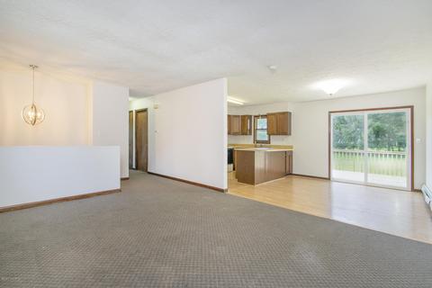 631 W May St, Belding, MI 48809 photo 11