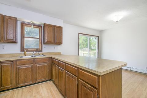631 W May St, Belding, MI 48809 photo 14