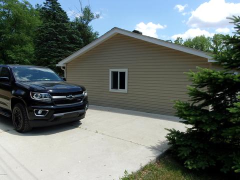9291 Chief St, Reading, MI 49274 photo 16
