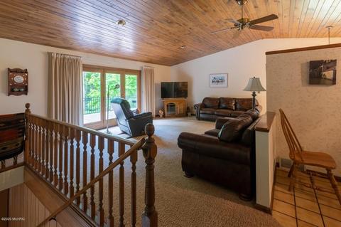 5075 W Bard Rd, Whitehall, MI 49461 photo 4