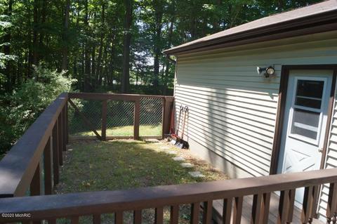 3370 Juniper Dr, Farwell, MI 48622 photo 33