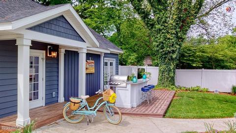 589 Hoffman St, Saugatuck, MI 49453 photo 3