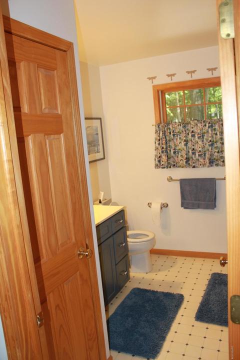 9735 N Kessler, Irons, MI 49644 photo 15