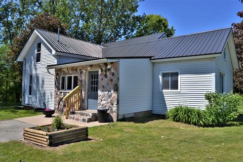 16536 Jefferson Rd, Morley, MI 49336 photo 1