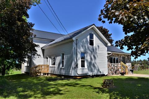 16536 Jefferson Rd, Morley, MI 49336 photo 2