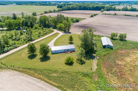 5626 Wooldridge Rd, Belding, MI 48809 photo 4