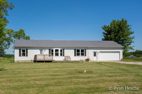 5626 Wooldridge Rd, Belding, MI 48809 photo 1