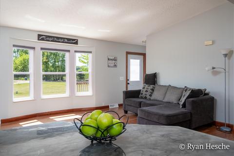 5626 Wooldridge Rd, Belding, MI 48809 photo 9
