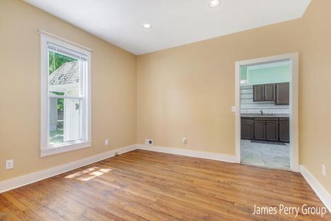 422 Clark St, Big Rapids, MI 49307 photo 8