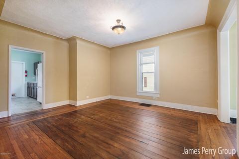 422 Clark St, Big Rapids, MI 49307 photo 6