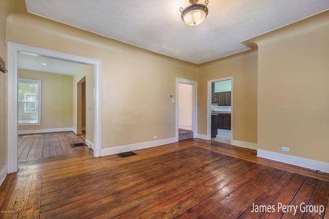422 Clark St, Big Rapids, MI 49307 photo 5