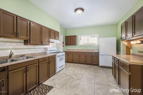 422 Clark St, Big Rapids, MI 49307 photo 10