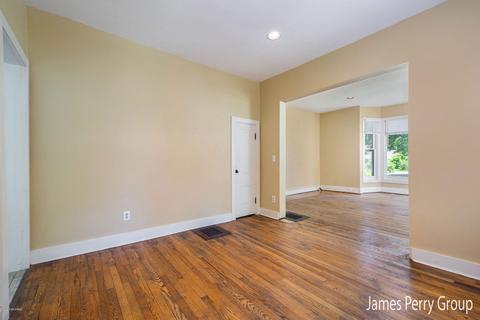 422 Clark St, Big Rapids, MI 49307 photo 9