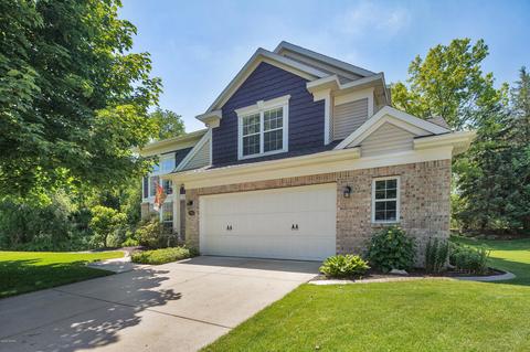 753 Abbey Mill Ct SE, Ada, MI 49301 photo 2