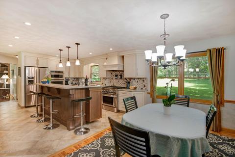 734 Allison Dr, Marshall, MI 49068 photo 9