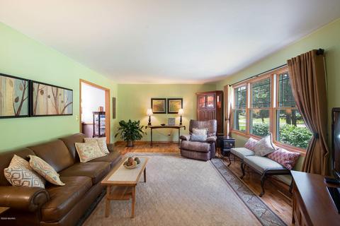 734 Allison Dr, Marshall, MI 49068 photo 6