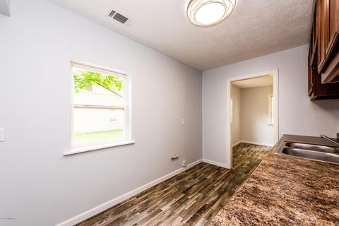 2005 Baldwin Dr, Niles, MI 49120 photo 7