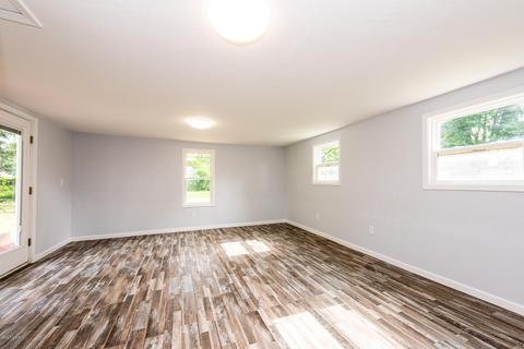 2005 Baldwin Dr, Niles, MI 49120 photo 9