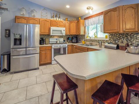 90 1st St, Plainwell, MI 49080 photo 3
