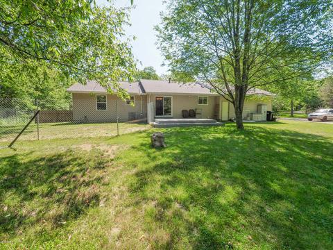 90 1st St, Plainwell, MI 49080 photo 33