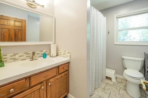 90 1st St, Plainwell, MI 49080 photo 9