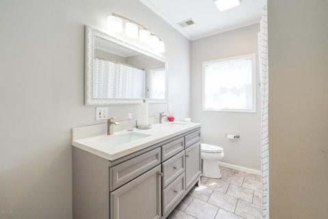 90 1st St, Plainwell, MI 49080 photo 10