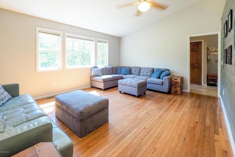 90 1st St, Plainwell, MI 49080 photo 16